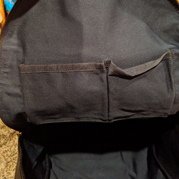 Cole Haan new pebbled leather backpack - Picture 5 of 8